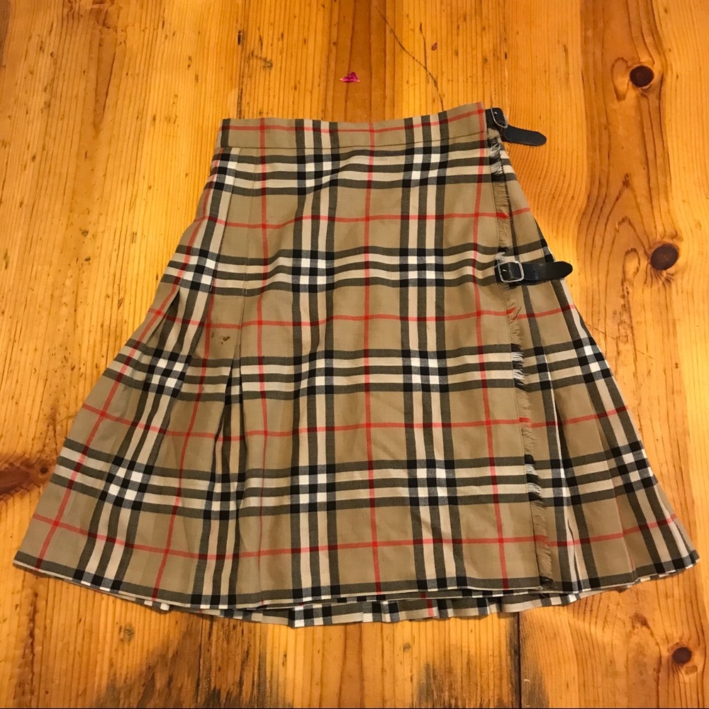 Orginal Burberry Skirt Made in Scotland